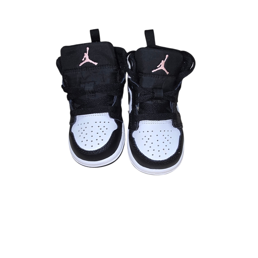 Nike Black Sneakers with Pink Interior